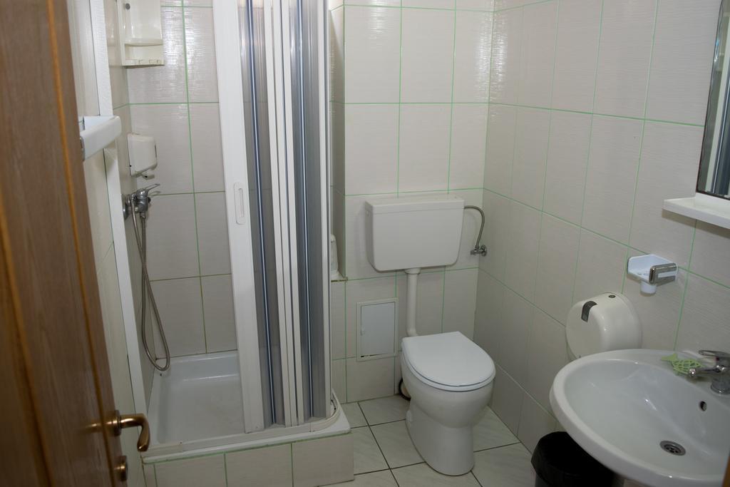 Tiberius Residence Costinesti Bagian luar foto