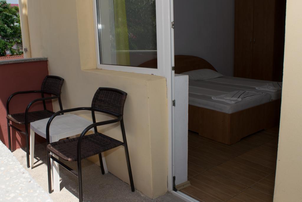 Tiberius Residence Costinesti Bagian luar foto
